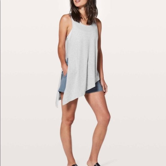 lululemon athletica Tops - Lululemon To the Point Tank Size 10